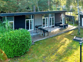 8 person holiday home in V ggerl se, Bogø By